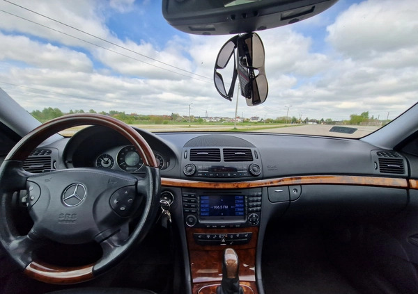 Mercedes-Benz Klasa E cena 42500 przebieg: 278550, rok produkcji 2005 z Starogard Gdański małe 191